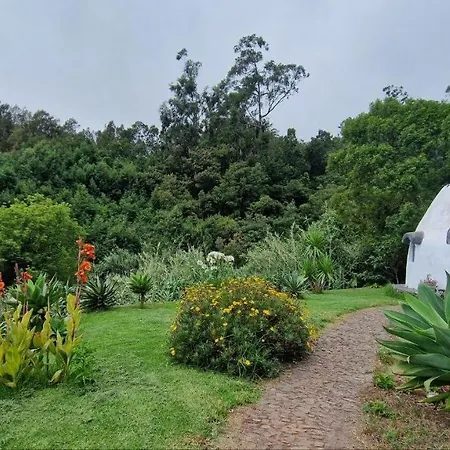 Arambha Ecovillage Camping Tabua (Madeira)